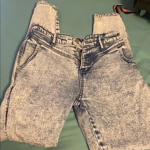 Acid wash jeans